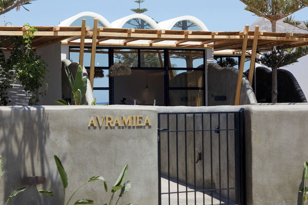 undefined Oscar Beachfront Suites-Adults Only 9