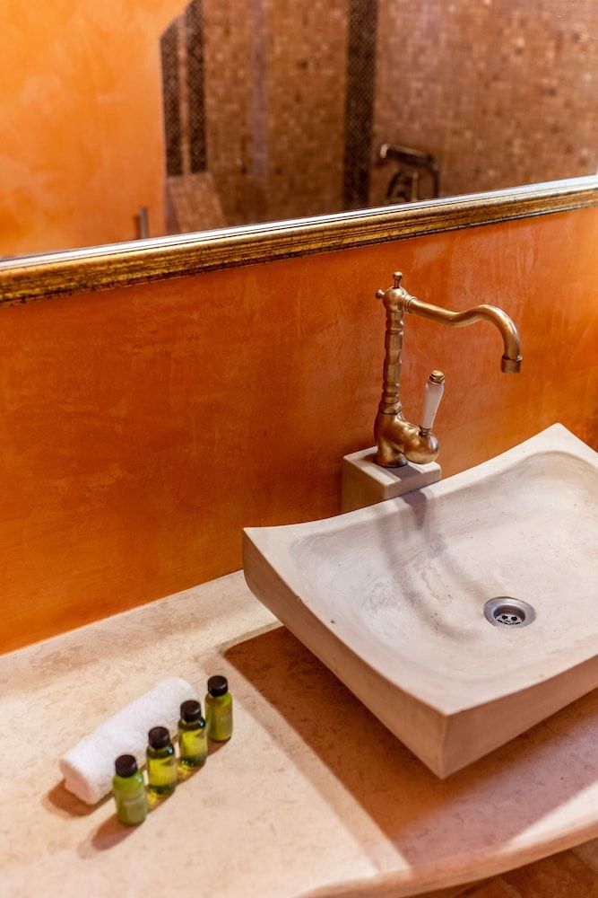 Vacay Suites Grand Suite 4