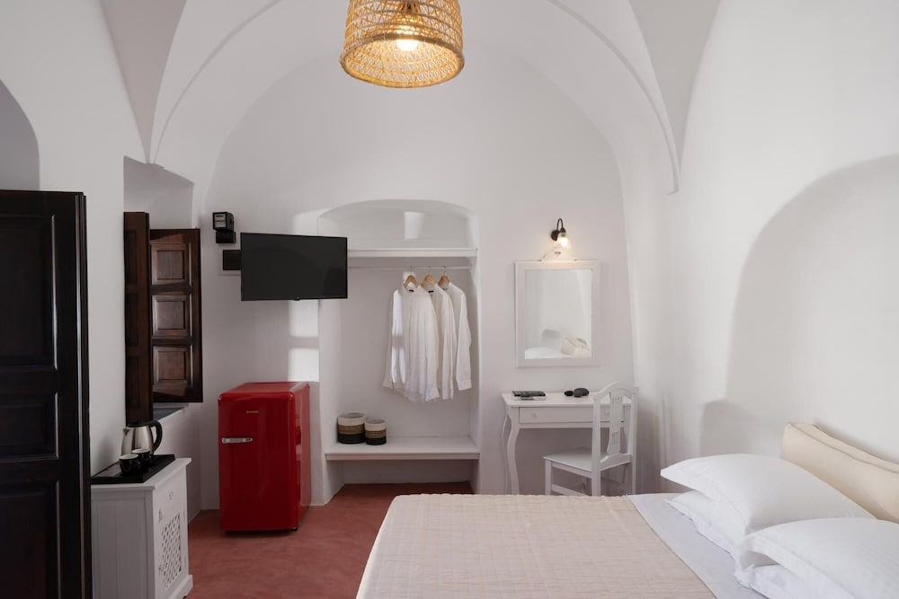 undefined Madame Kalitsi-ioli Standard Room 8