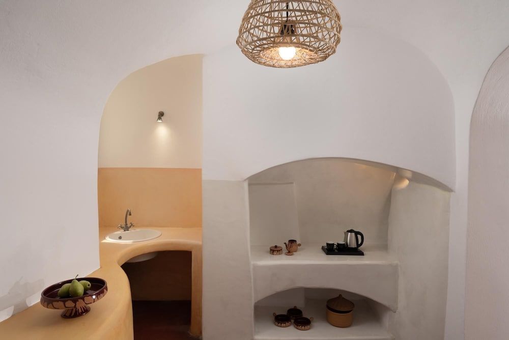 undefined Madame Kalitsi-kleio Apartment 9