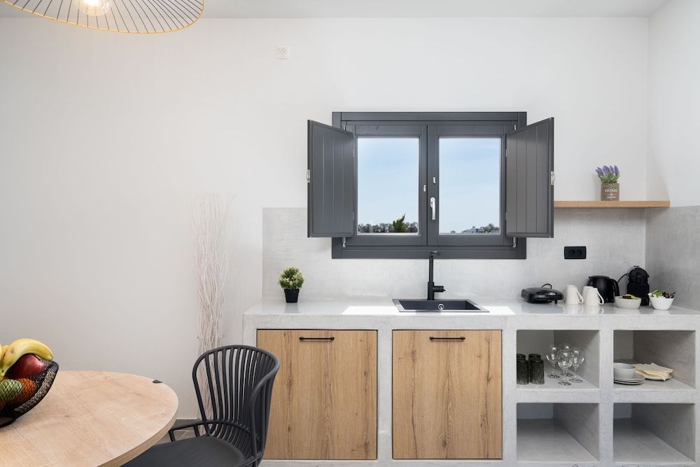 Almira Luxury Suites Suite, 1 Bedroom (Aithra) 11