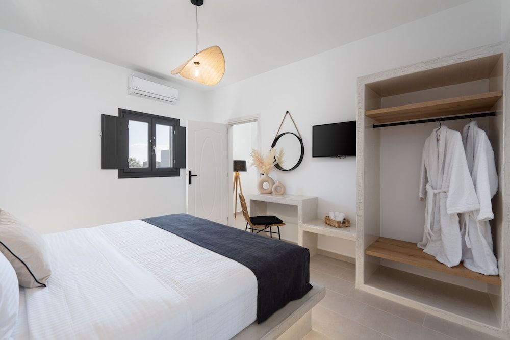 Almira Luxury Suites Suite, 1 Bedroom (Avra) 6