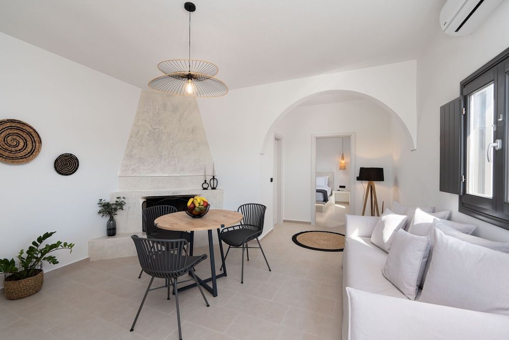 Almira Luxury Suites Suite, 1 Bedroom (Avra) 14