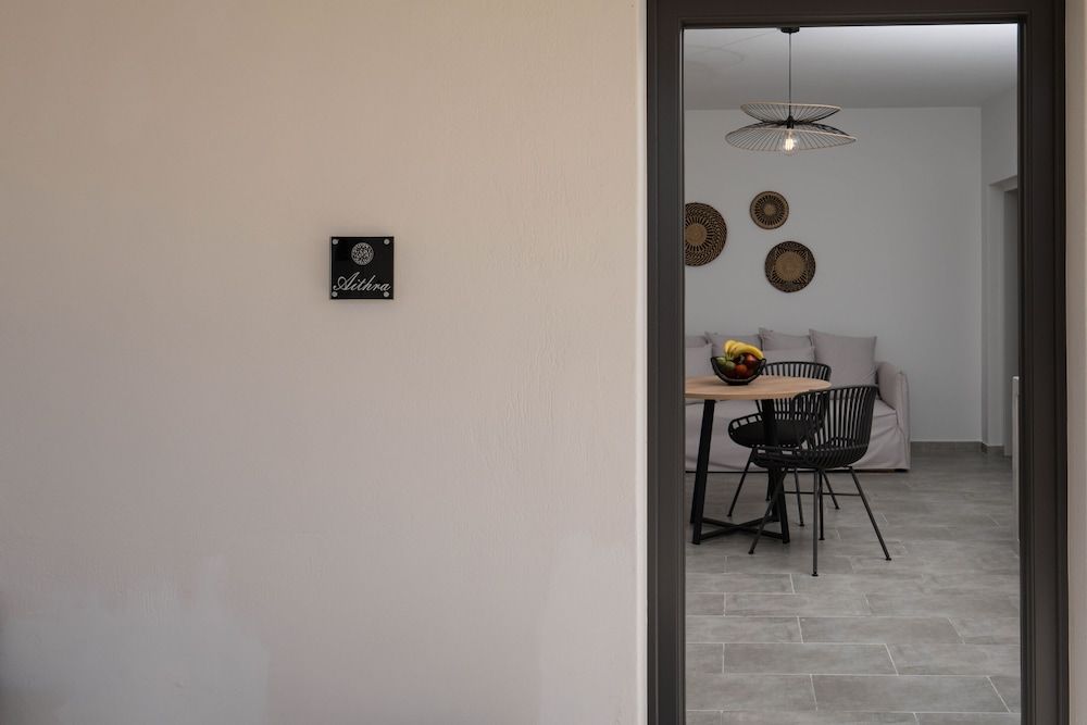 Almira Luxury Suites Suite, 1 Bedroom (Aithra) 3