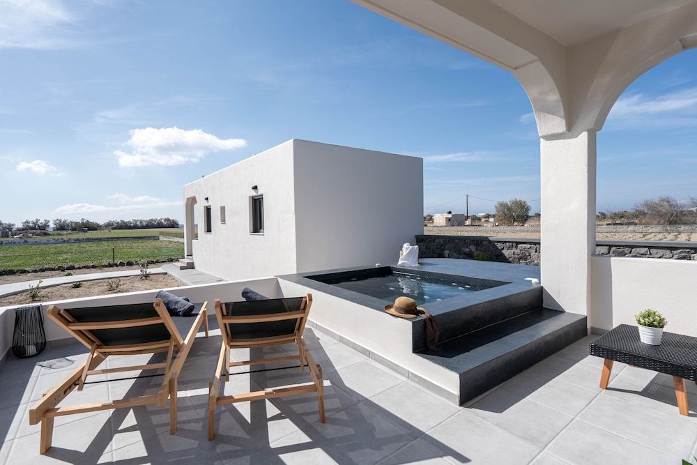 Almira Luxury Suites Suite, 1 Bedroom (Avra) 16