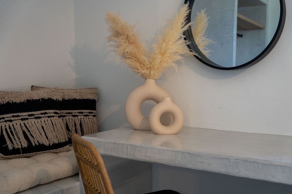 Almira Luxury Suites Suite, 1 Bedroom (Aithra) 8