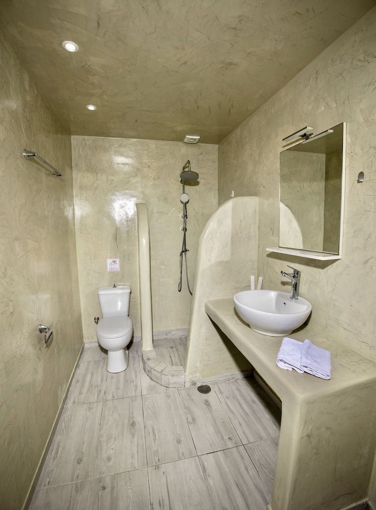 Dawn Suites Santorini Senior Suite, Jetted Tub, Sea View 12