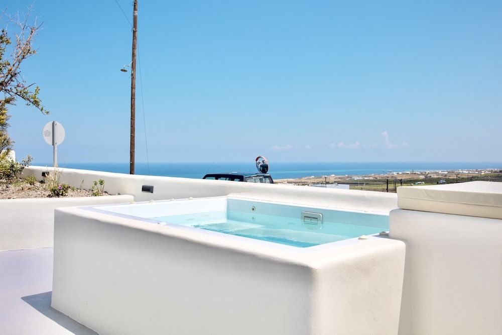 Dawn Suites Santorini Superior Suite, 2 Bedrooms, Jetted Tub, Sea View 15