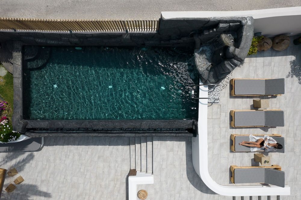 undefined Occhio Villas Santorini 10