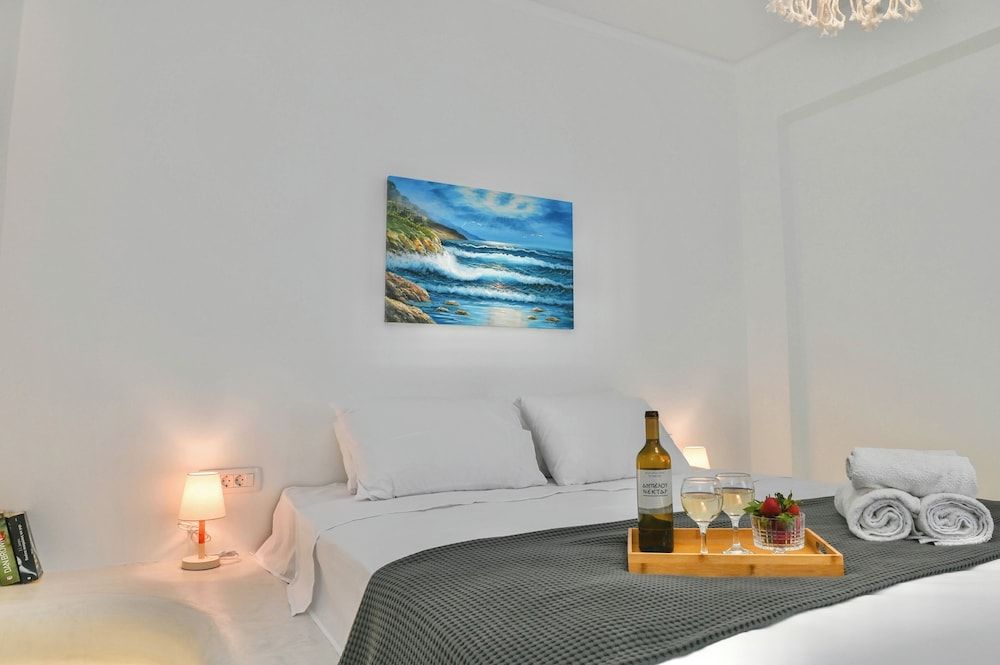 undefined Serenite 2 Bd Santorini Getaway with Sea View 10