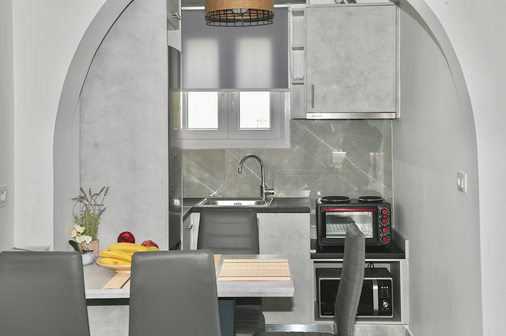 undefined Serenite 2 Bd Santorini Getaway with Sea View 2