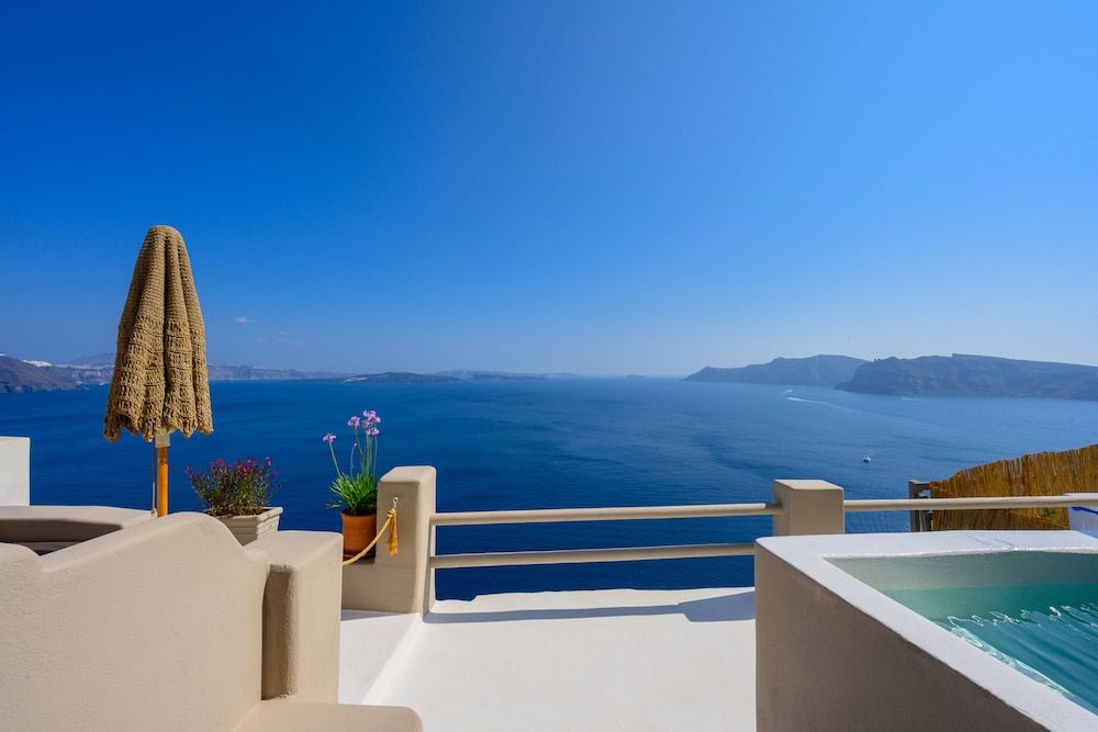 undefined Nano Oia Canaves 7