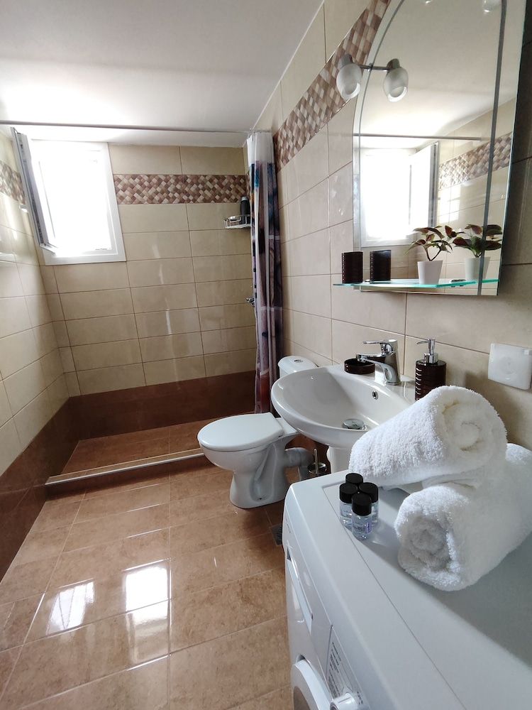 Oasis Apartments Comfort Apartment (Vedema) 11