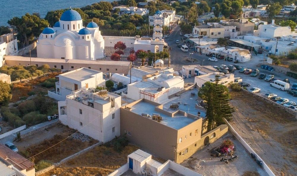 undefined Sabbia Apartments 100m from Perissa Beach 4