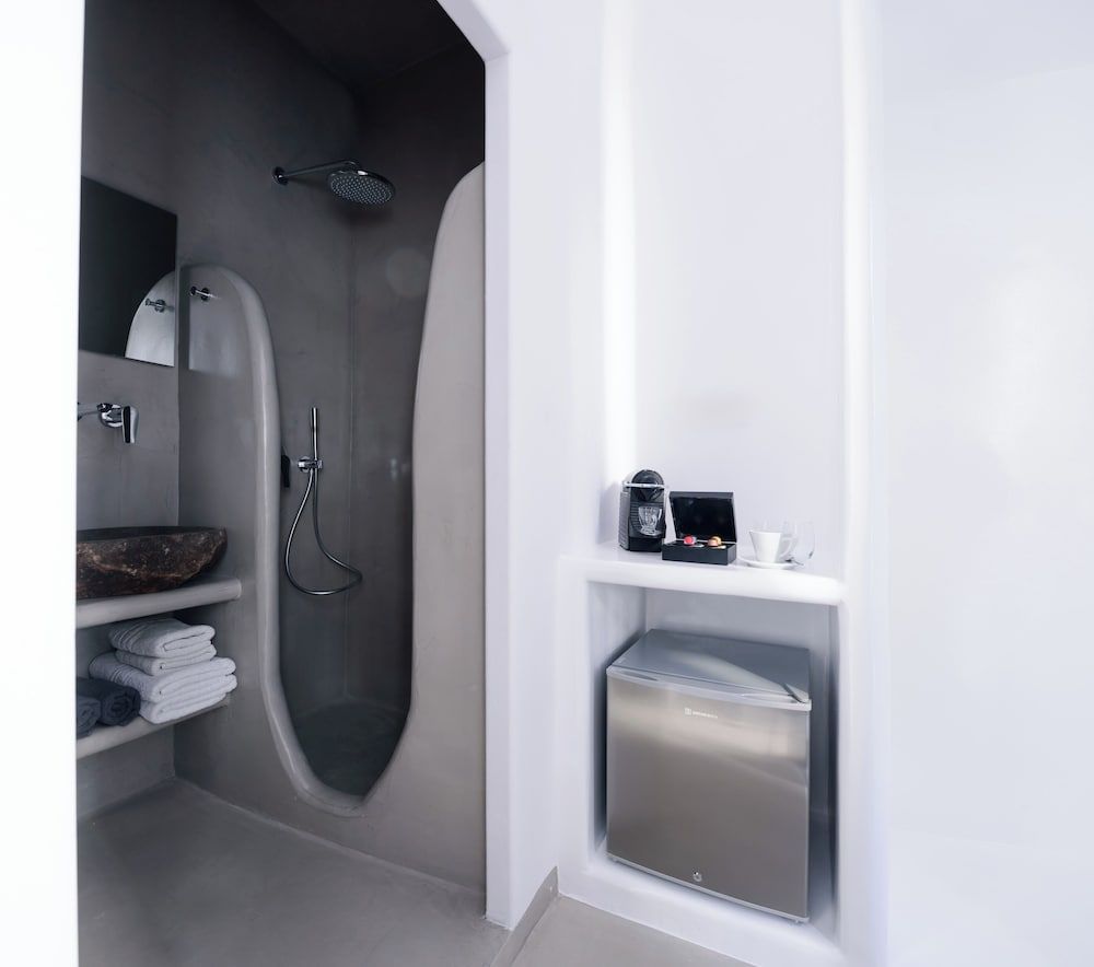 Tataki Family Hotel Economy Double room 3