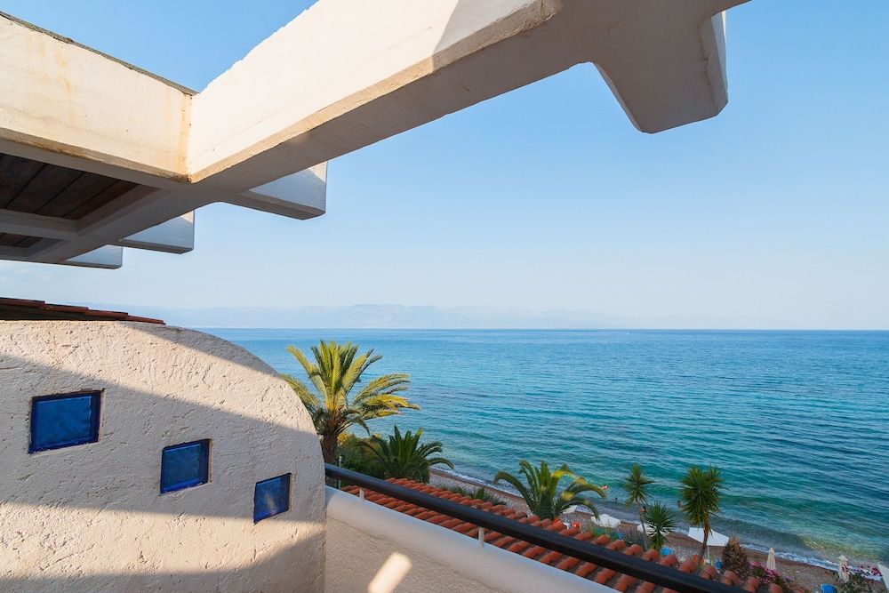 Beach/Ocean View
