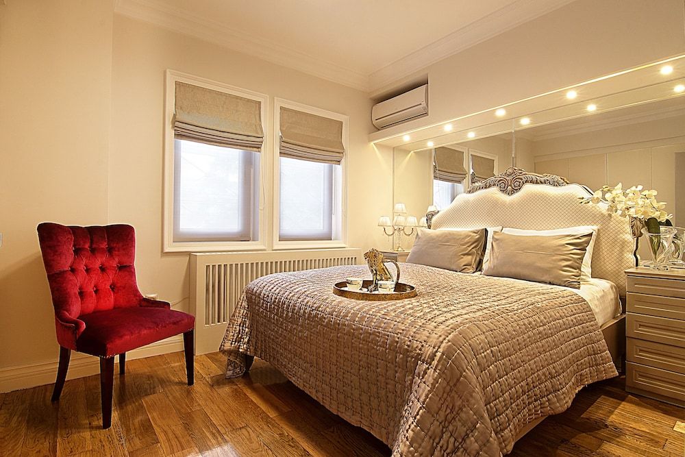 Luxury Apartment