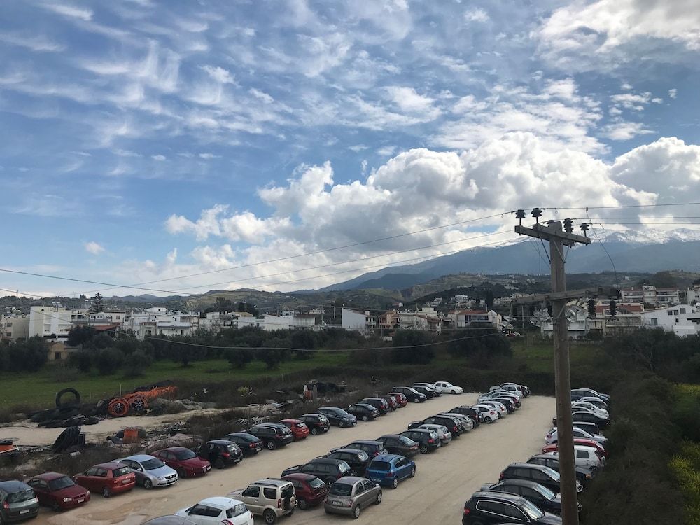 Best House Nirvana Patra Comfort Studio, 1 Bedroom, Balcony, Mountain View 24