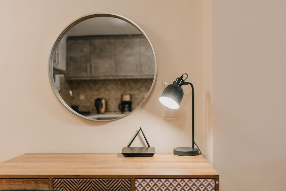 Best House Central Luxury Apartment Deluxe Apartment, 1 Queen Bed with Sofa bed, Kitchen, Courtyard View 12