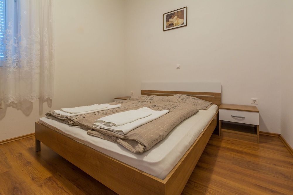 Apartment (A3)