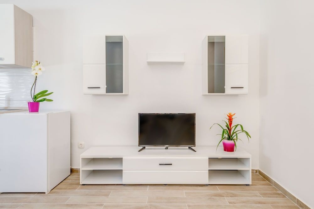 Apartments Maestral Apartment, 1 Bedroom 6