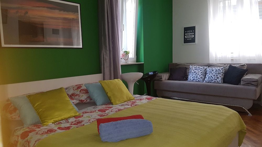 undefined Apartments Optimist City Center 5