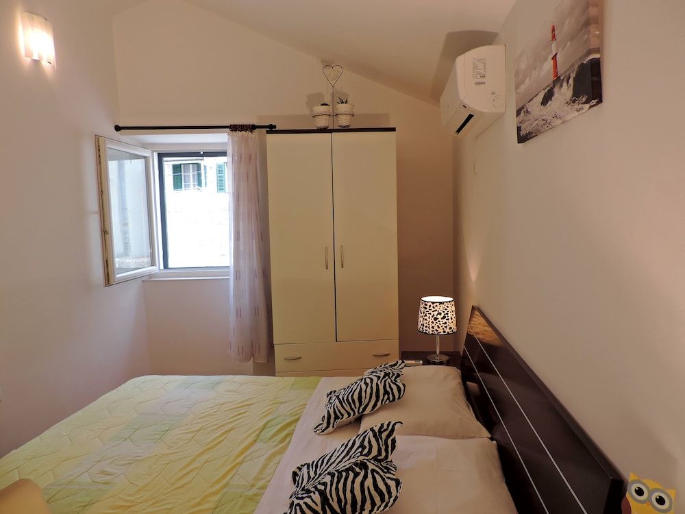 Apartments Lana Studio 5