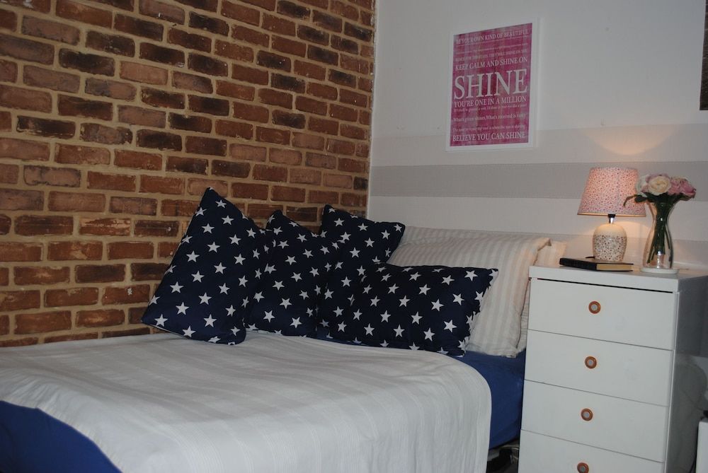 Apartments Optimist Split Apartment, 2 Bedrooms 3