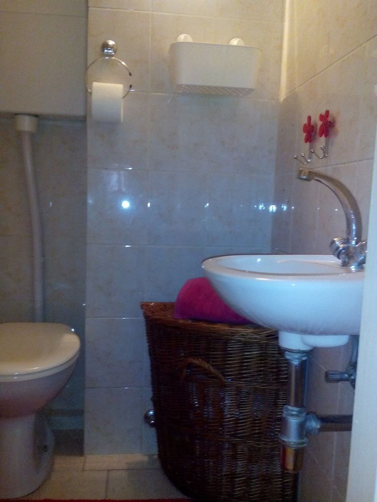 Apartments Optimist Split Apartment, 2 Bedrooms 13