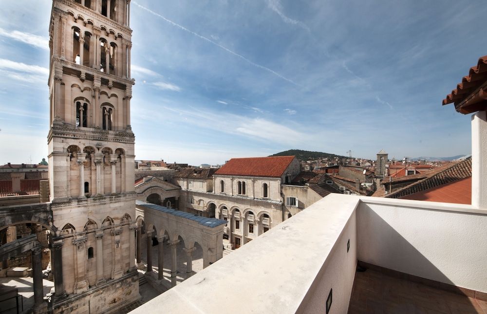 undefined Luxury Apartment Matkovic 9