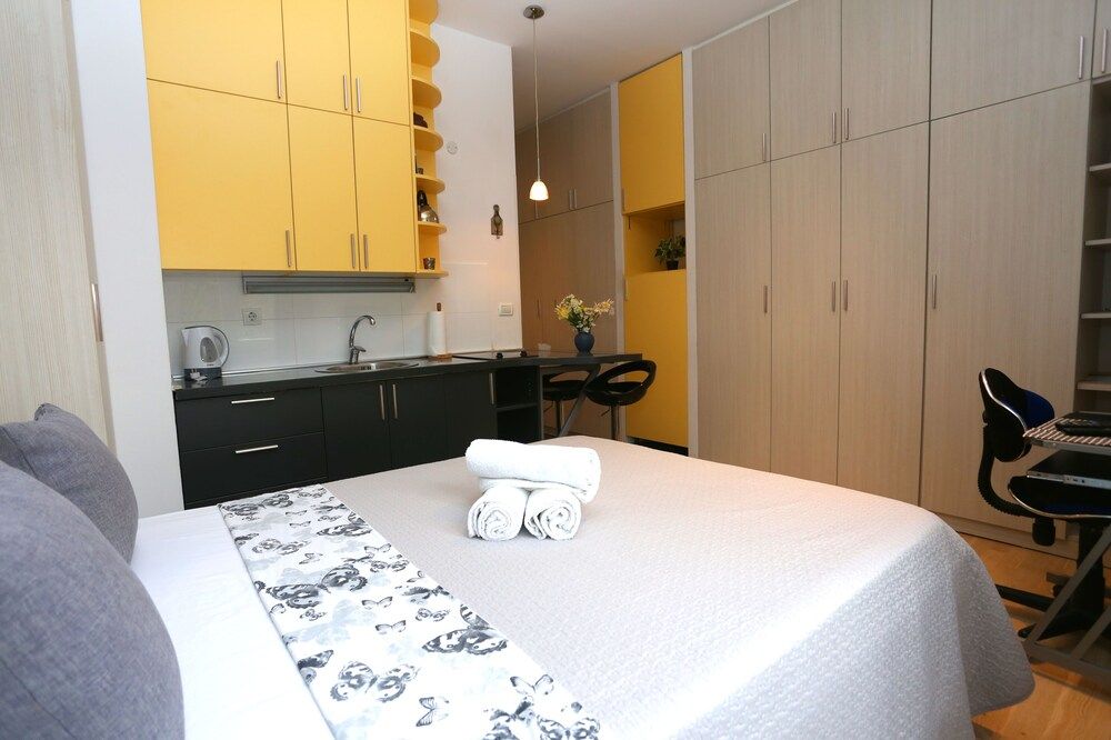 undefined Apartment Noel 2 5