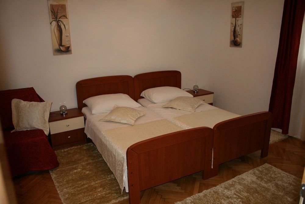 Apartments Josipa Studio, Multiple Beds (3) 5