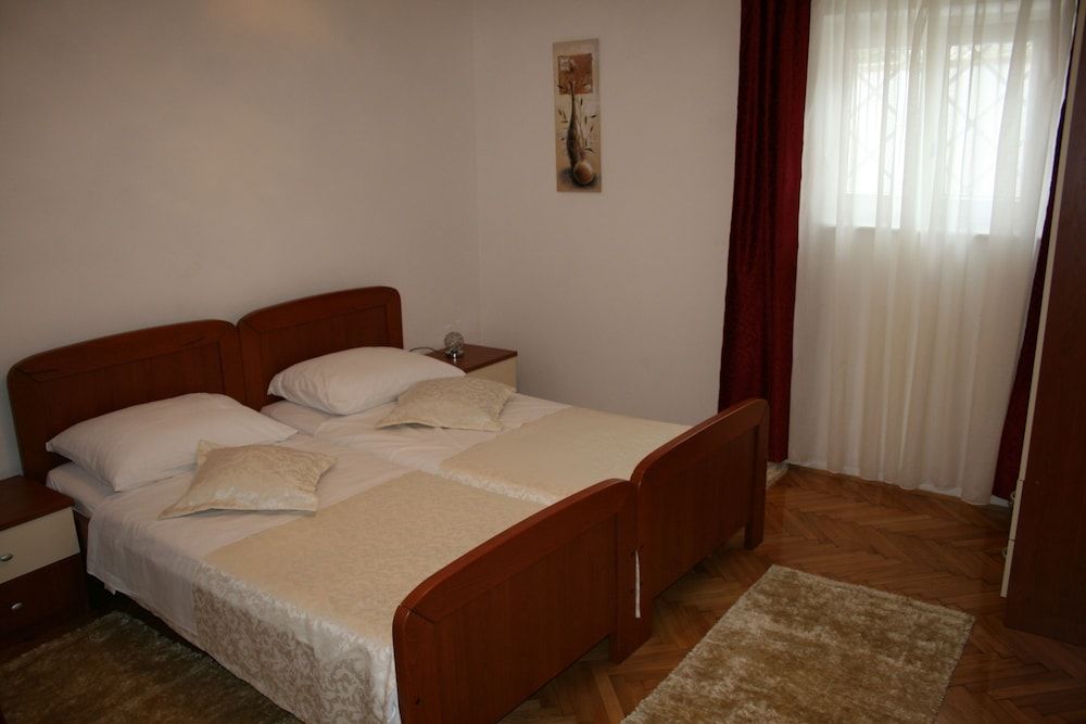 Apartments Josipa Studio, Multiple Beds (3) 4