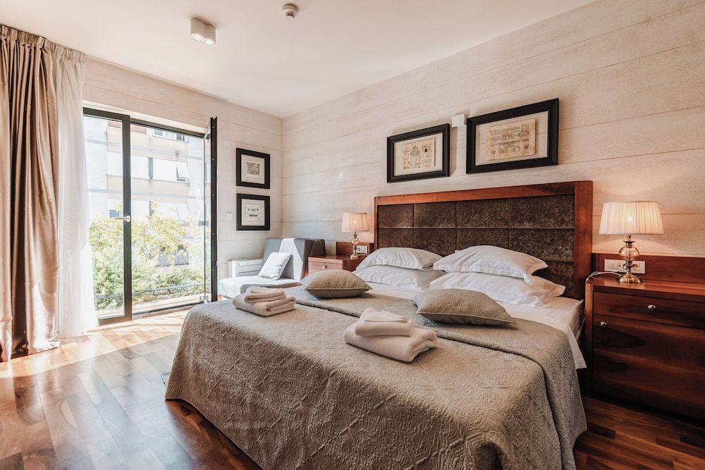 Penthouse Vinci Luxury Penthouse, 3 Bedrooms, City View 5