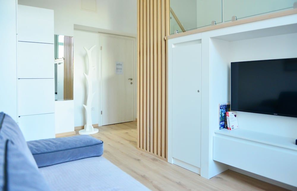 Apt 3 Flowers - 5 min to Split Old Town Apartment, 3 Bedrooms 19