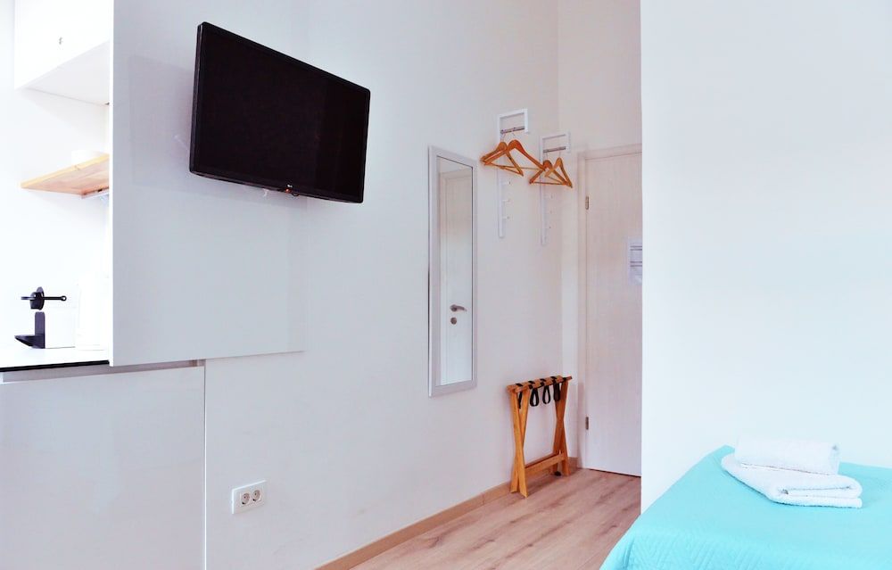 Apt 3 Flowers - 5 min to Split Old Town Apartment, 3 Bedrooms 21