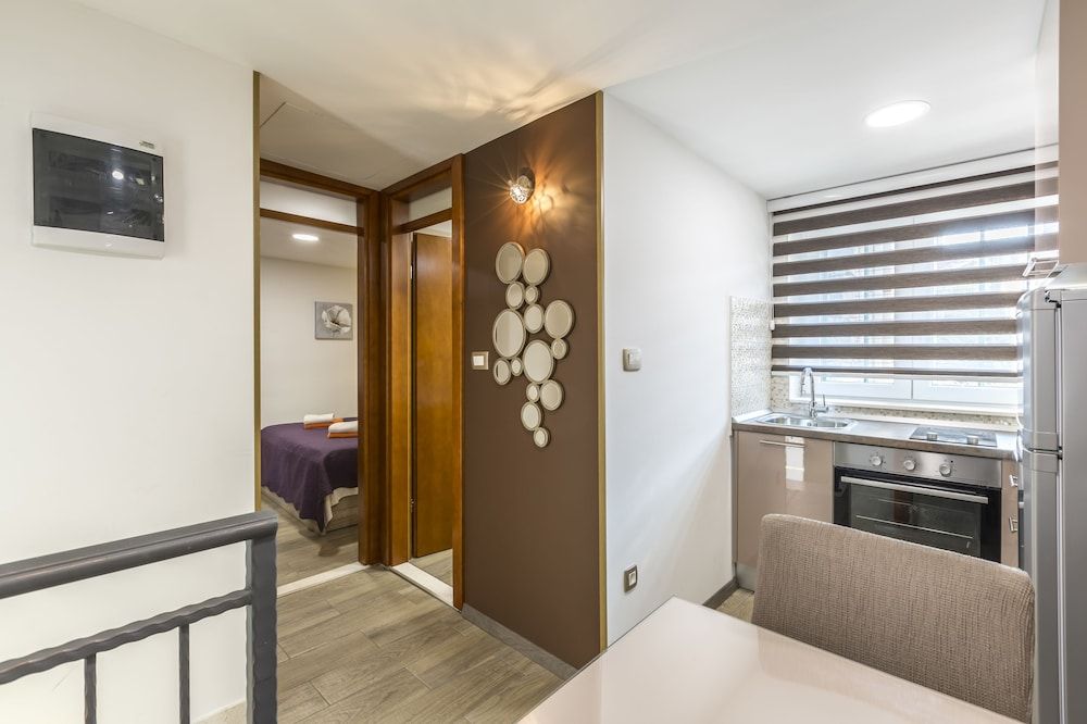 undefined Reval Luxury Stone House Apartments 10