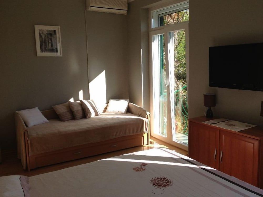 undefined Guesthouse Laura 5