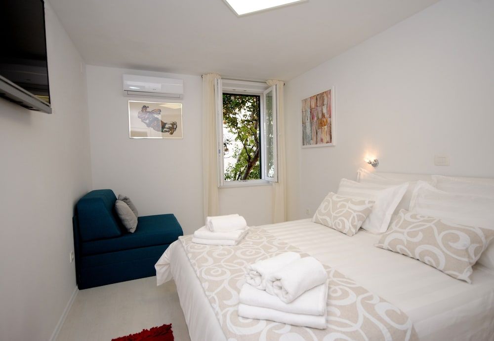 undefined Apartment Tonka 4