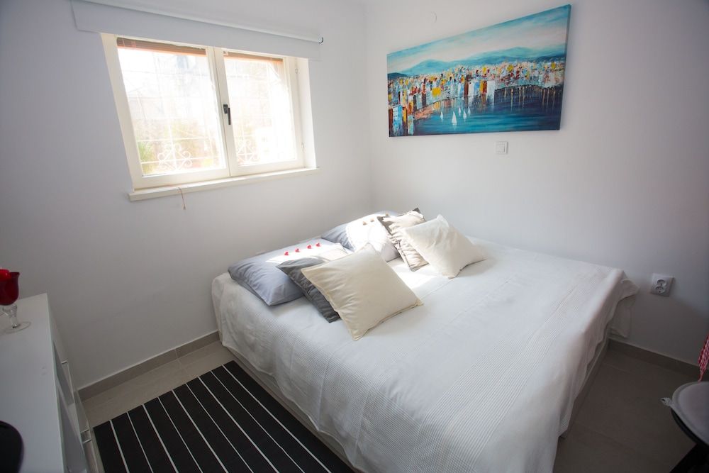 undefined Studio Apartment Laganini