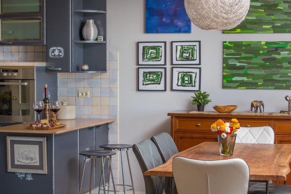 undefined Sun Spalato Art 8