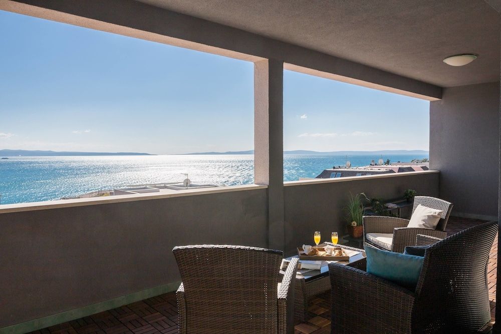 Sun Spalato Art Comfort Apartment, Multiple Beds, Sea View 20