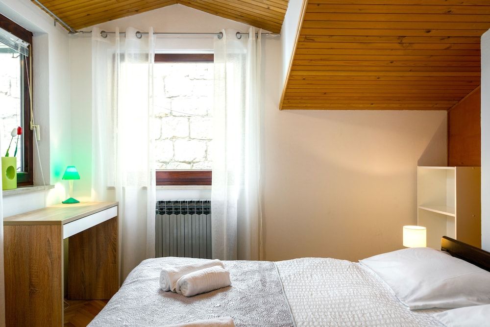 undefined Split Apartments with Hotel Service 6