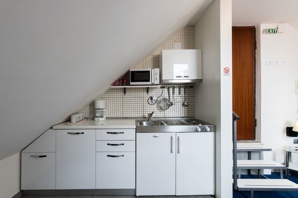 Split Apartments with Hotel Service Executive Studio 12