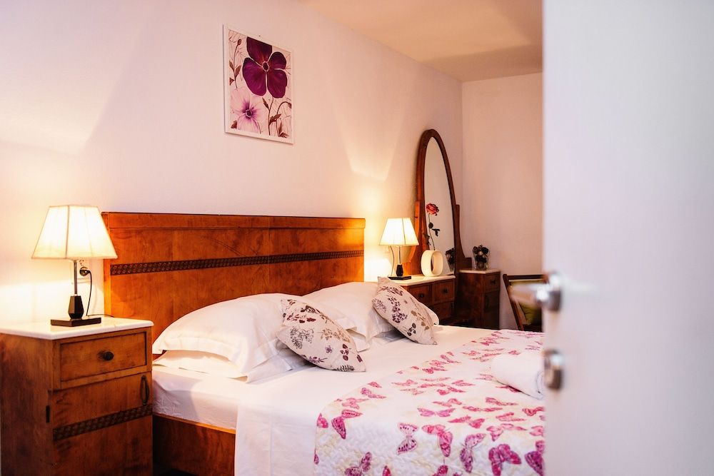 undefined Apartment Peristil Cardo 8