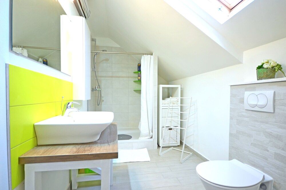 L U X E Collection Penthouse (Cindro Pallace) 24