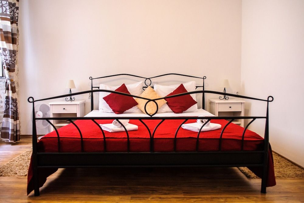 undefined Apartment Peristil Aurea 8