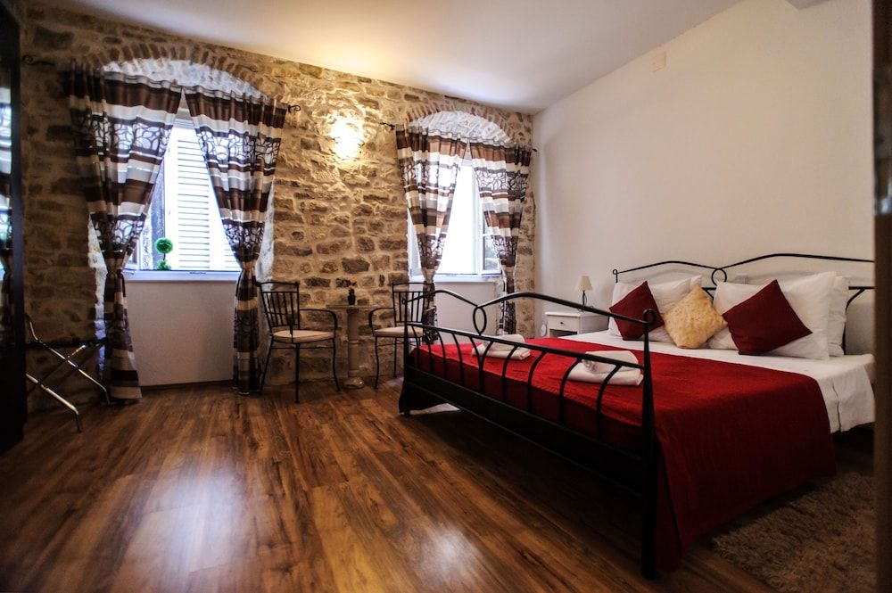 Apartment Peristil Aurea Apartment, 1 Bedroom 5