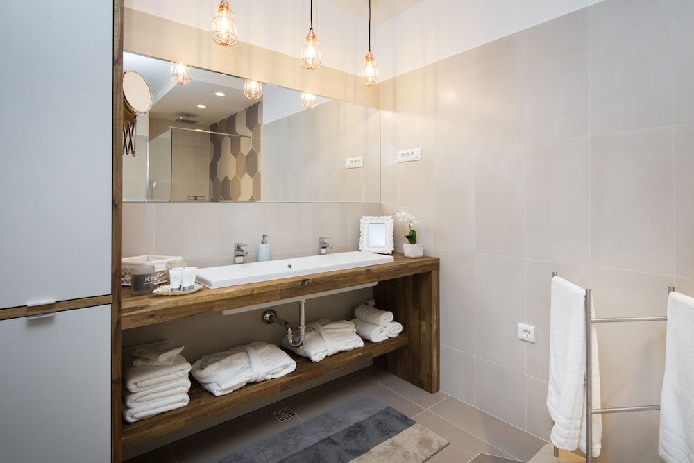 Sun Spalato Garden Apartment 13