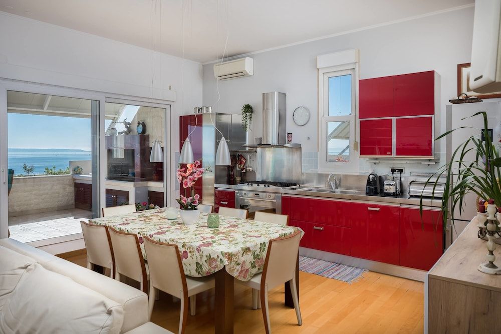 undefined Sun Splato Space 9